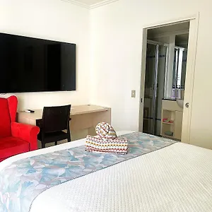 Quays Hotel Cairns