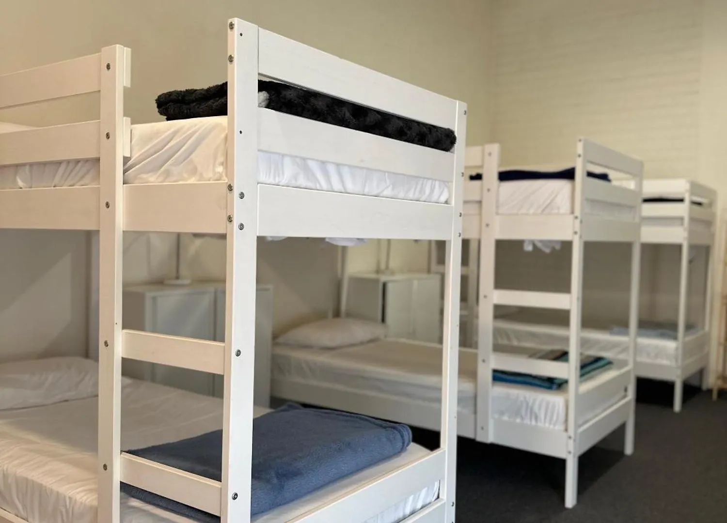 Life In Byron Accommodation contacts